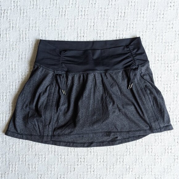 Lululemon Gray Black Hot N’ Sweaty Athletic Skirt Hot Yoga Size 6 - Picture 4 of 10